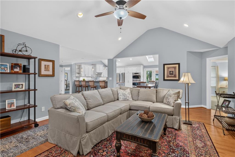 Photo 13 of 50 residential for sale in Chesapeake virginia Photo 13 of 50 residential for sale in Chesapeake virginia