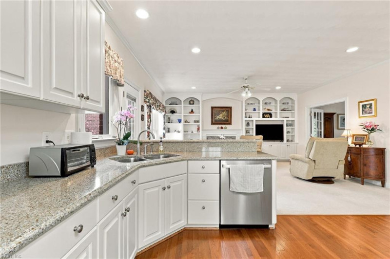Photo 11 of 50 residential for sale in Norfolk virginia Photo 11 of 50 residential for sale in Norfolk virginia