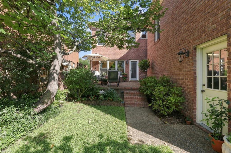 Photo 40 of 50 residential for sale in Norfolk virginia Photo 40 of 50 residential for sale in Norfolk virginia