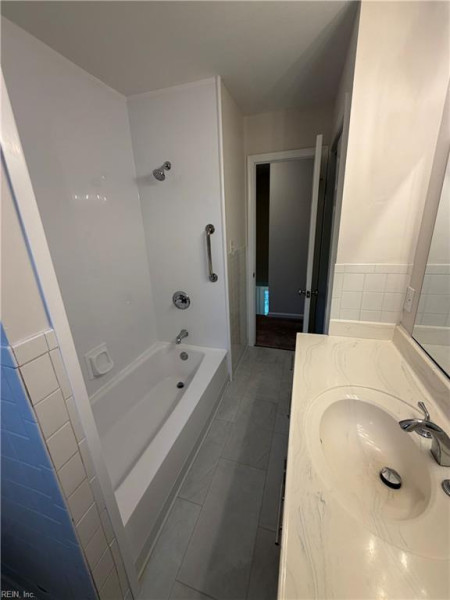Photo 13 of 18 residential for sale in Virginia Beach virginia