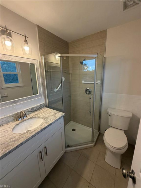 Photo 16 of 18 residential for sale in Virginia Beach virginia
