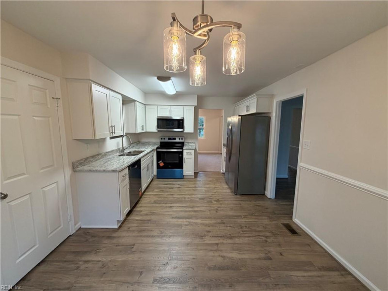 Photo 2 of 18 residential for sale in Virginia Beach virginia