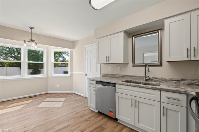 Photo 22 of 37 residential for sale in Virginia Beach virginia