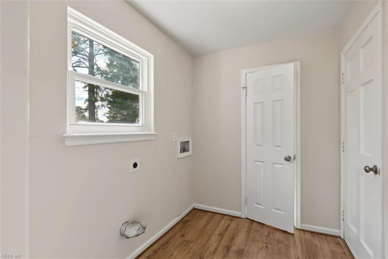Photo 23 of 37 residential for sale in Virginia Beach virginia