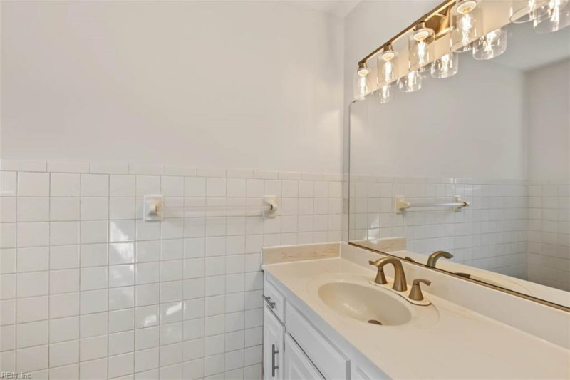 Photo 24 of 37 residential for sale in Virginia Beach virginia