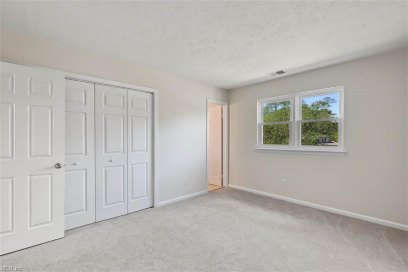 Photo 27 of 37 residential for sale in Virginia Beach virginia