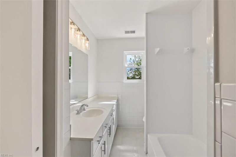 Photo 32 of 37 residential for sale in Virginia Beach virginia