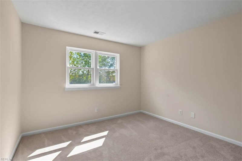 Photo 33 of 37 residential for sale in Virginia Beach virginia
