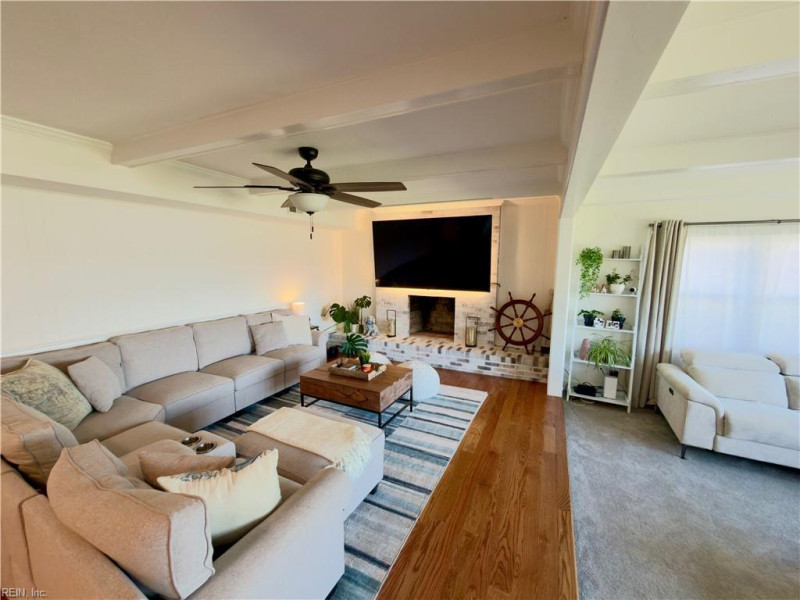 Photo 13 of 50 residential for sale in Poquoson virginia Photo 13 of 50 residential for sale in Poquoson virginia