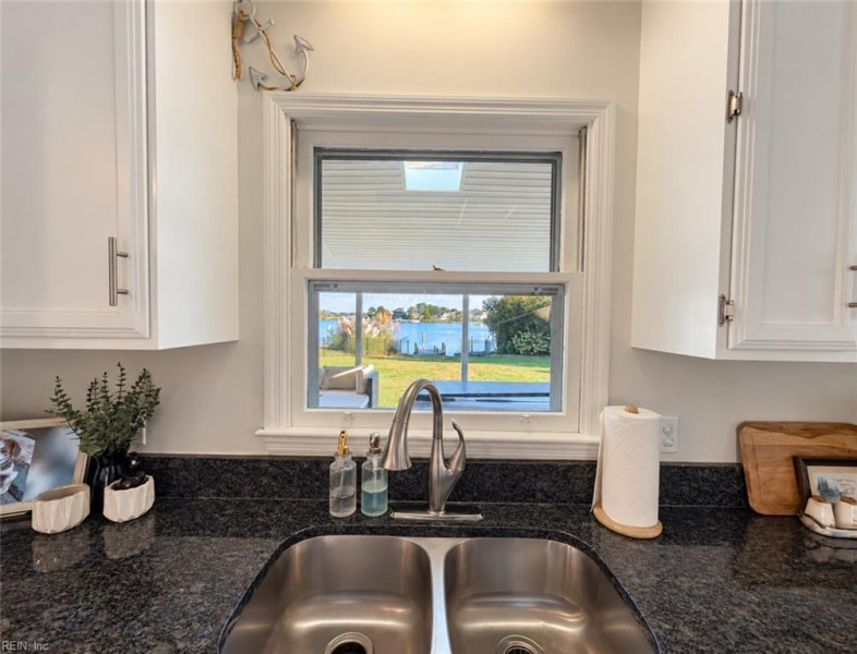 Photo 15 of 50 residential for sale in Poquoson virginia Photo 15 of 50 residential for sale in Poquoson virginia