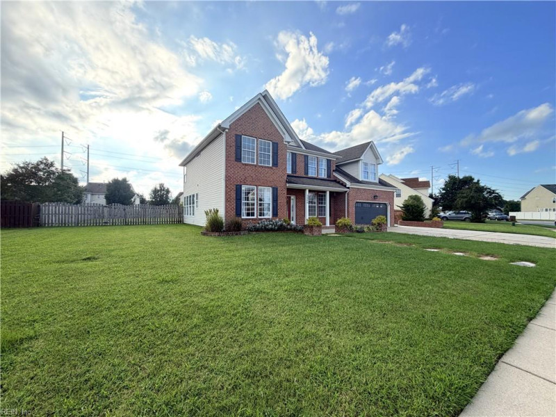 Photo 4 of 50 residential for sale in Chesapeake virginia Photo 4 of 50 residential for sale in Chesapeake virginia