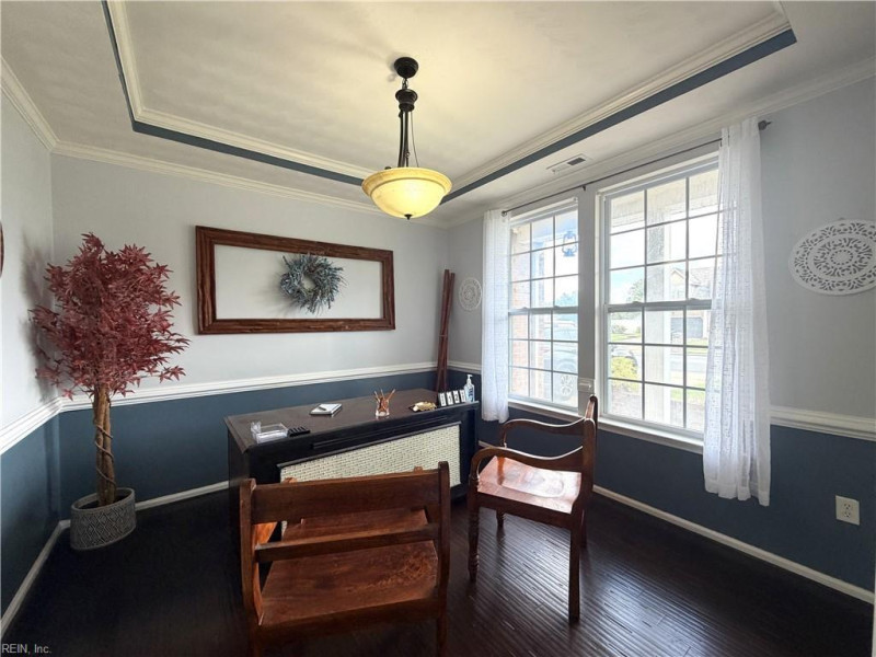 Photo 9 of 50 residential for sale in Chesapeake virginia Photo 9 of 50 residential for sale in Chesapeake virginia