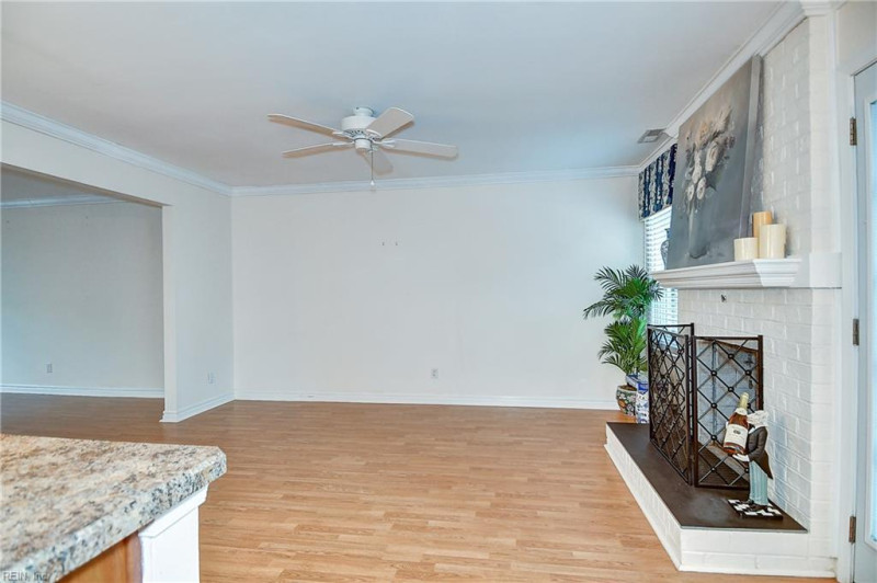Photo 10 of 44 residential for sale in Virginia Beach virginia