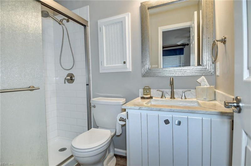 Photo 31 of 44 residential for sale in Virginia Beach virginia