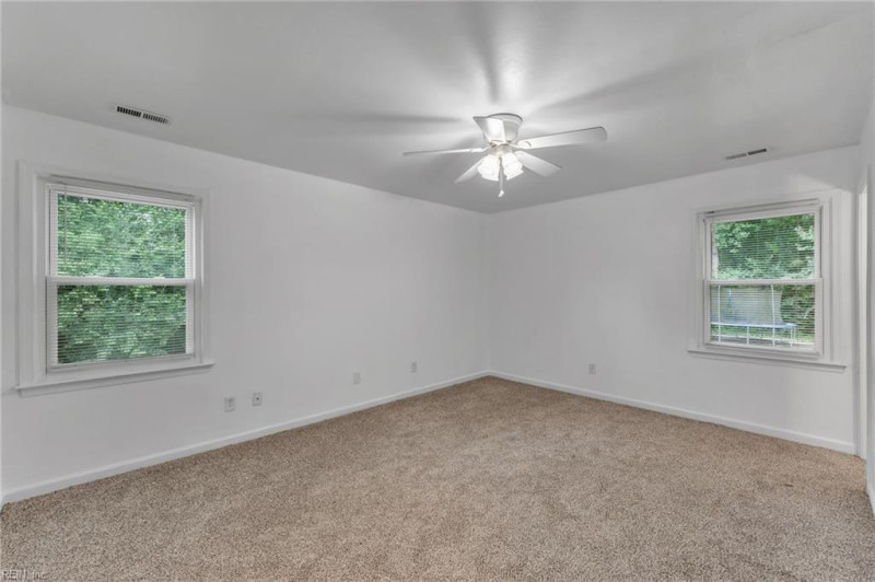 Photo 21 of 49 residential for sale in Suffolk virginia