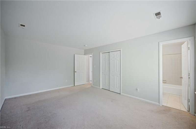 Photo 19 of 37 residential for sale in Poquoson virginia Photo 19 of 37 residential for sale in Poquoson virginia
