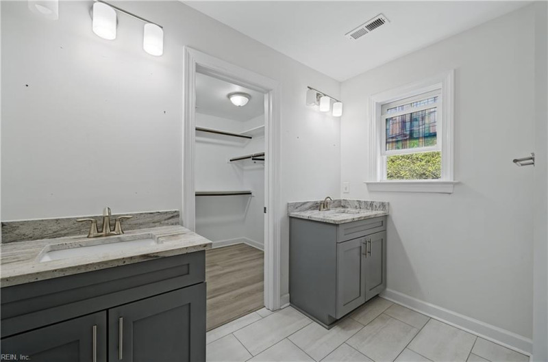 Photo 10 of 40 residential for sale in Poquoson virginia Photo 10 of 40 residential for sale in Poquoson virginia