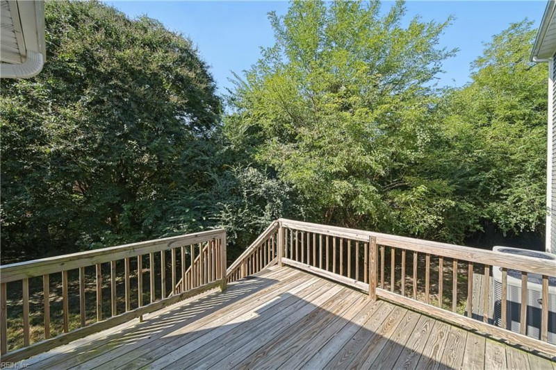 Photo 34 of 40 residential for sale in Poquoson virginia Photo 34 of 40 residential for sale in Poquoson virginia