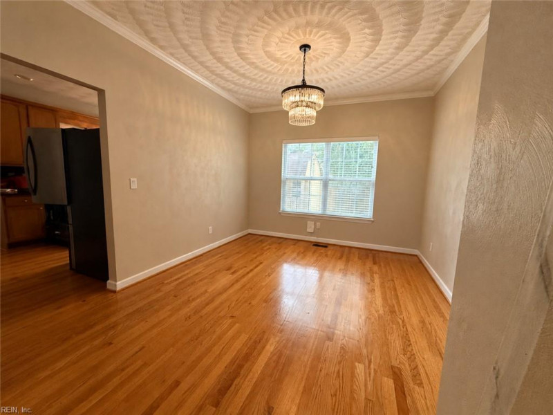 Photo 10 of 50 residential for sale in Norfolk virginia