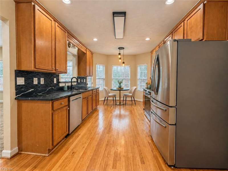 Photo 13 of 50 residential for sale in Norfolk virginia