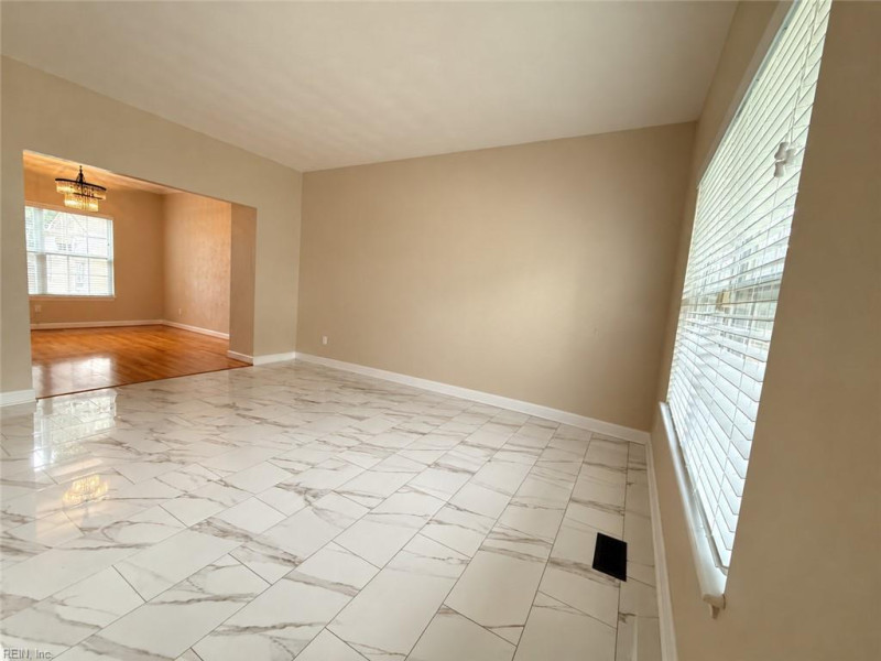 Photo 4 of 50 residential for sale in Norfolk virginia