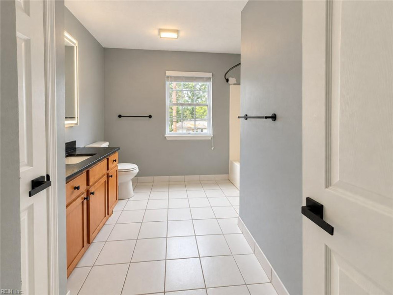 Photo 41 of 50 residential for sale in Norfolk virginia