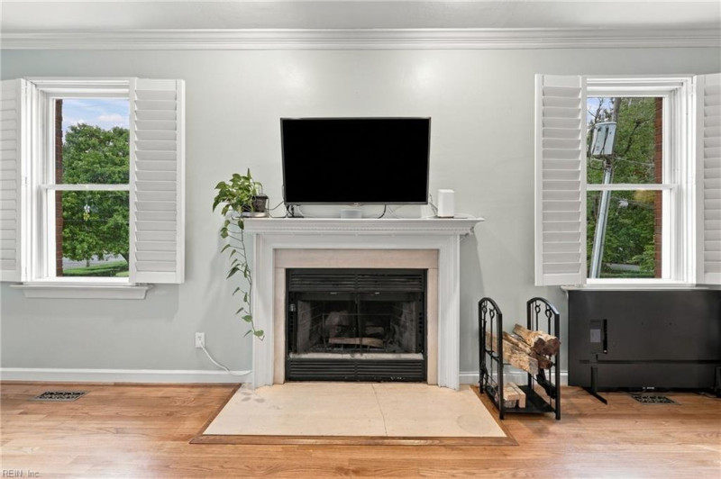 Photo 23 of 49 residential for sale in Norfolk virginia Photo 23 of 49 residential for sale in Norfolk virginia