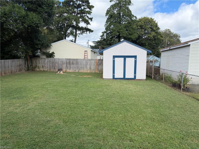 Photo 6 of 10 residential for sale in Portsmouth virginia Photo 6 of 10 residential for sale in Portsmouth virginia