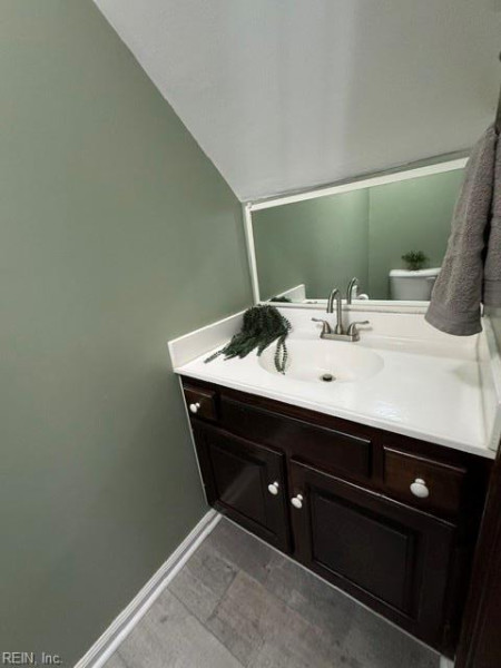 Photo 14 of 30 residential for sale in Chesapeake virginia