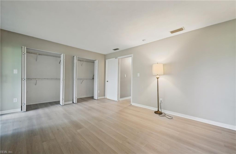Photo 22 of 32 residential for sale in Virginia Beach virginia