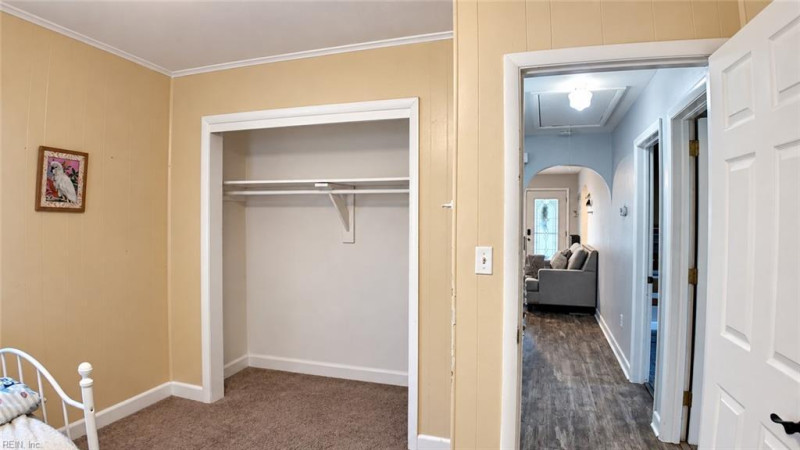 Photo 12 of 25 residential for sale in Chesapeake virginia