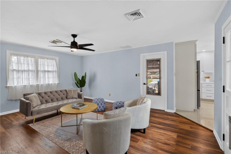 Photo 14 of 37 residential for sale in Virginia Beach virginia