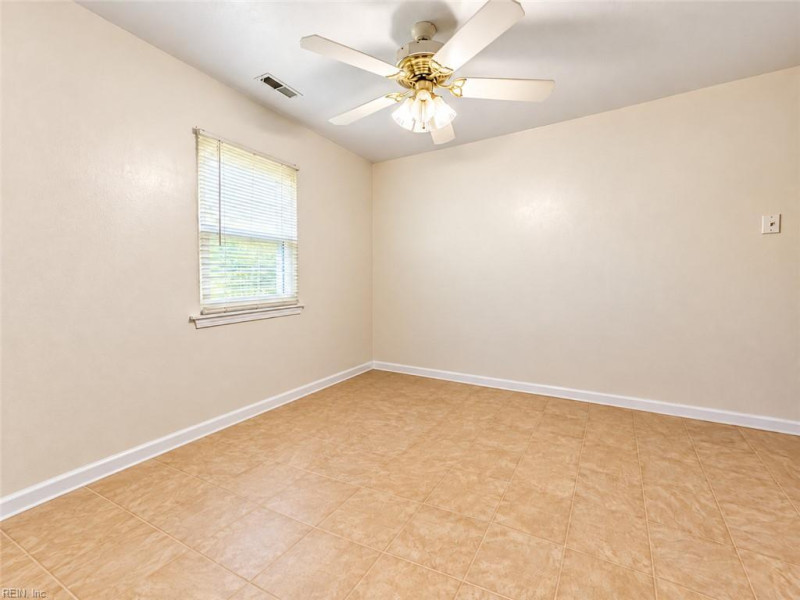 Photo 3 of 21 residential for sale in Portsmouth virginia Photo 3 of 21 residential for sale in Portsmouth virginia