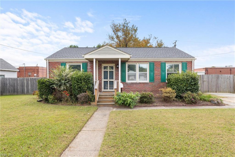 Photo 1 of 22 residential for sale in Norfolk virginia