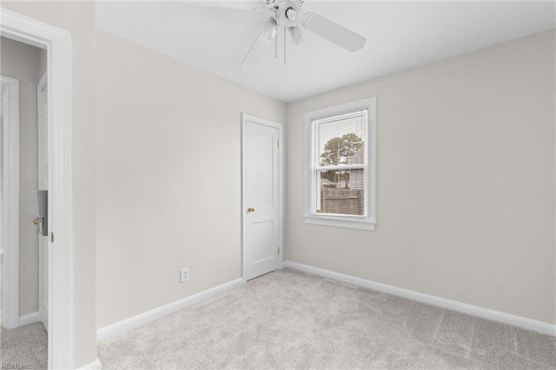 Photo 14 of 22 residential for sale in Norfolk virginia