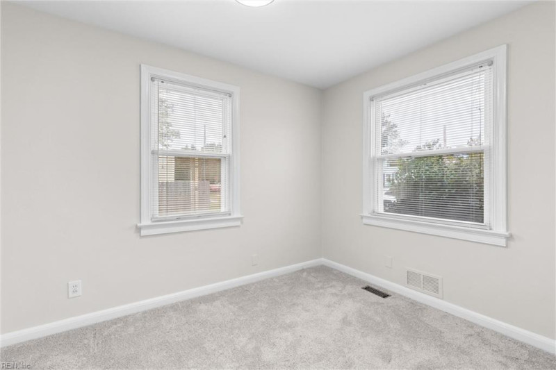 Photo 6 of 22 residential for sale in Norfolk virginia