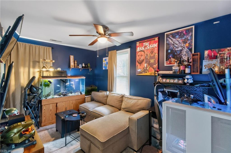 Photo 12 of 19 residential for sale in Newport News virginia
