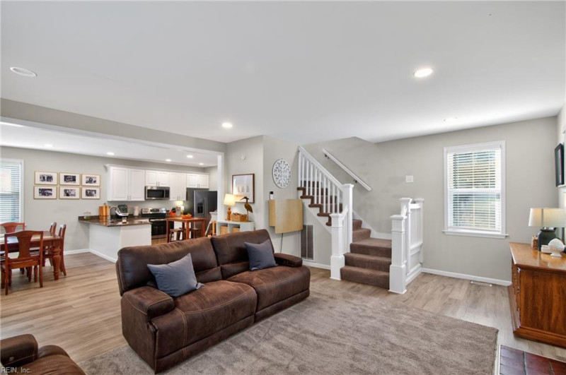 Photo 7 of 19 residential for sale in Newport News virginia