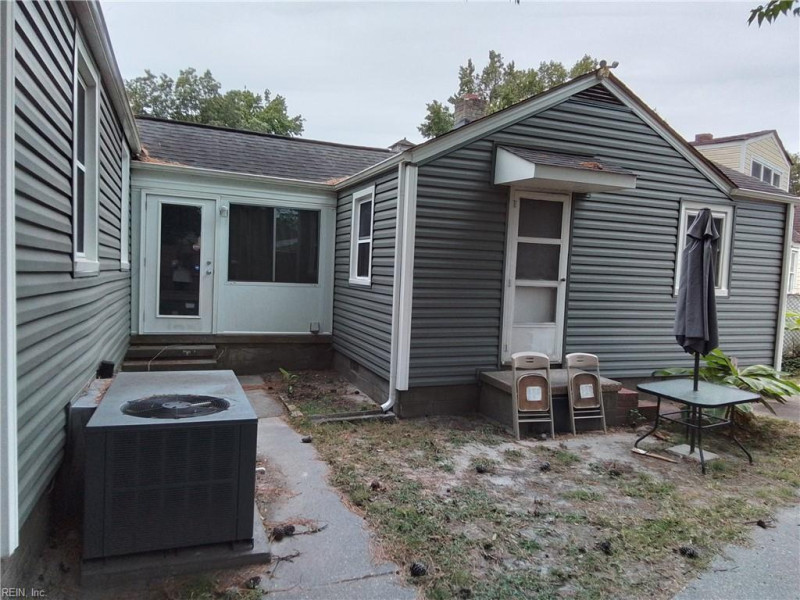 Photo 3 of 15 residential for sale in Norfolk virginia Photo 3 of 15 residential for sale in Norfolk virginia