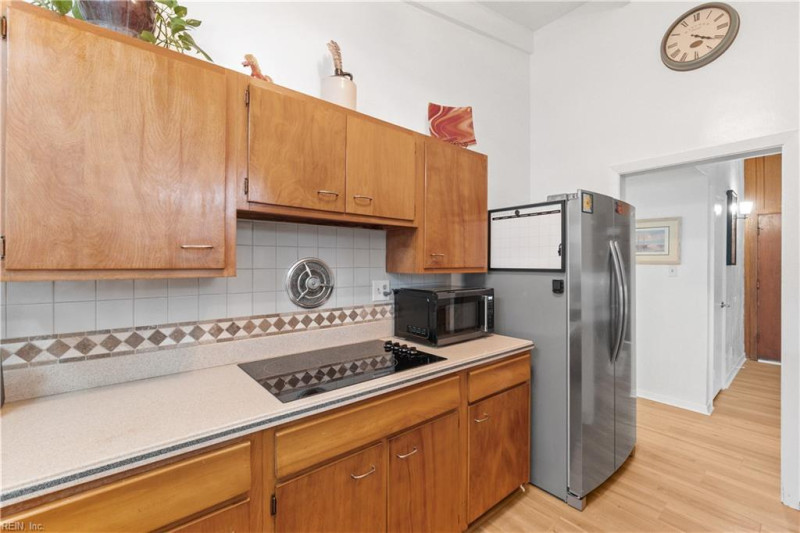 Photo 15 of 41 residential for sale in Virginia Beach virginia