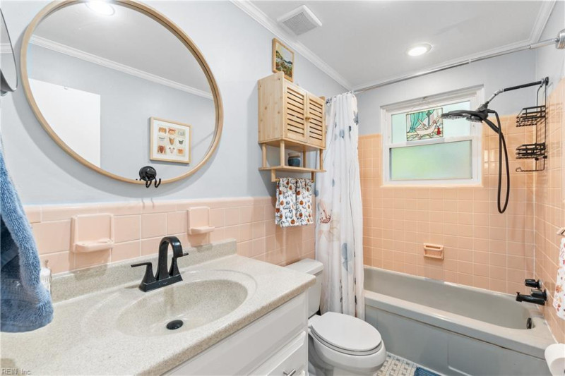 Photo 20 of 41 residential for sale in Virginia Beach virginia