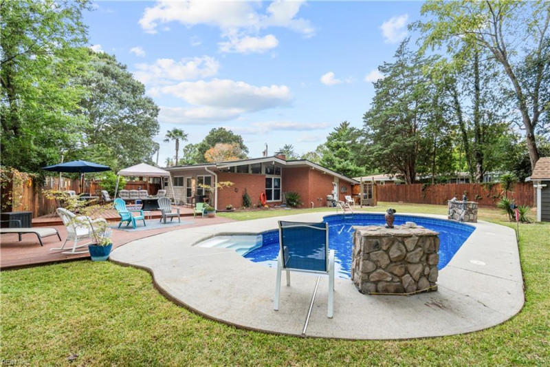 Photo 33 of 41 residential for sale in Virginia Beach virginia