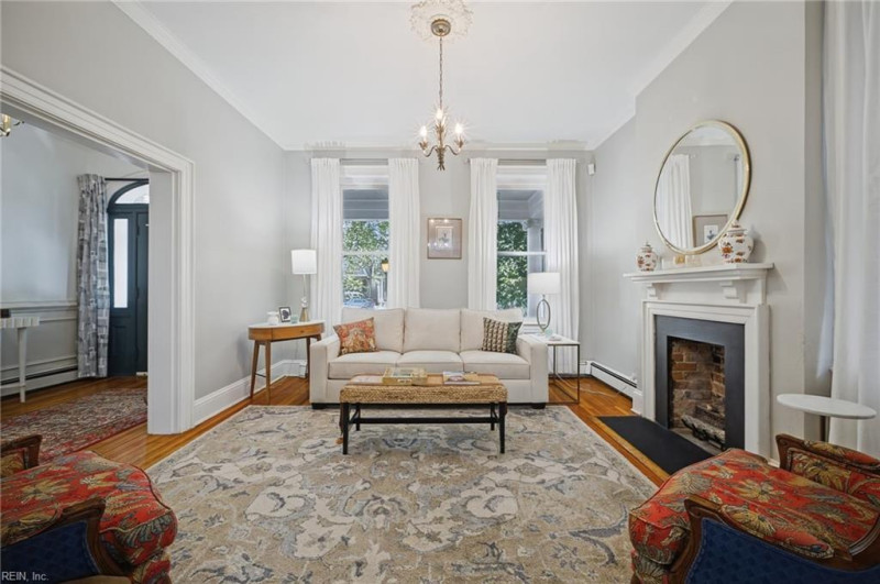 Photo 11 of 50 residential for sale in Norfolk virginia