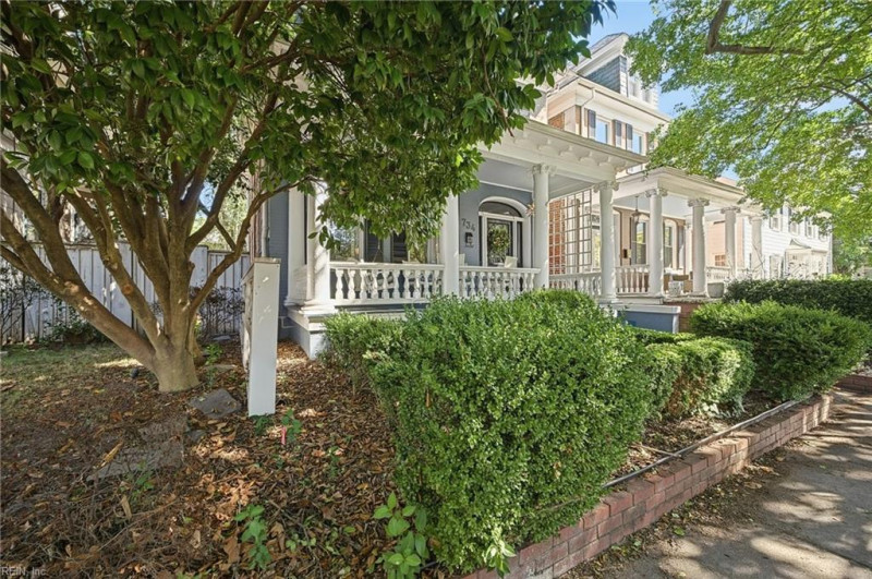 Photo 2 of 50 residential for sale in Norfolk virginia