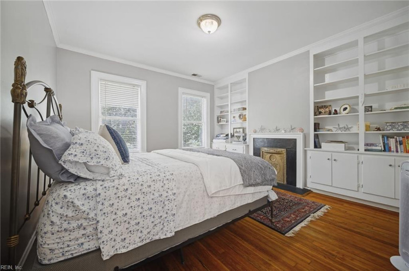 Photo 29 of 50 residential for sale in Norfolk virginia