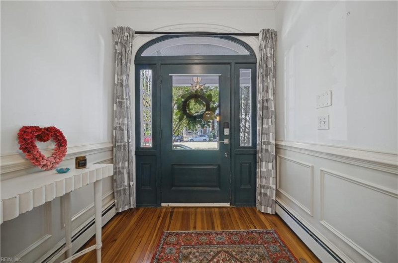 Photo 8 of 50 residential for sale in Norfolk virginia