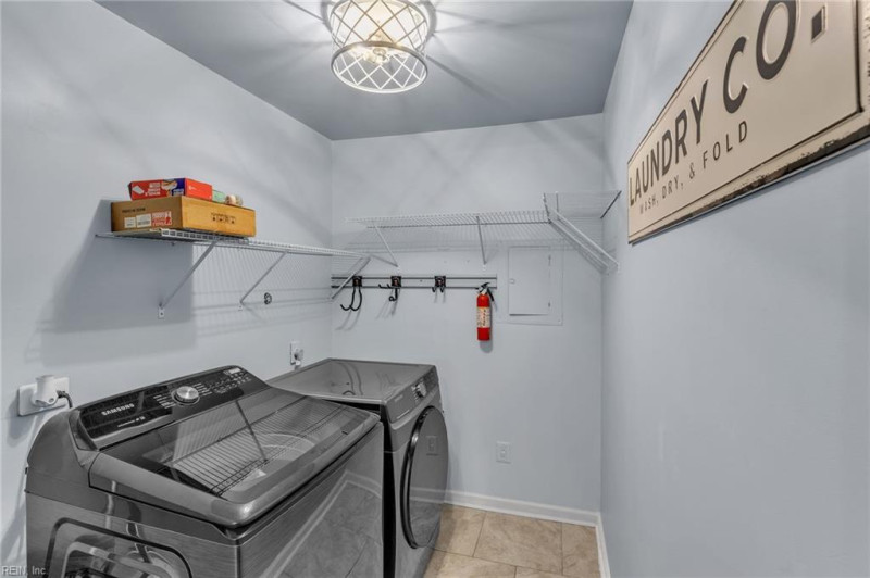 Photo 20 of 32 residential for sale in Virginia Beach virginia