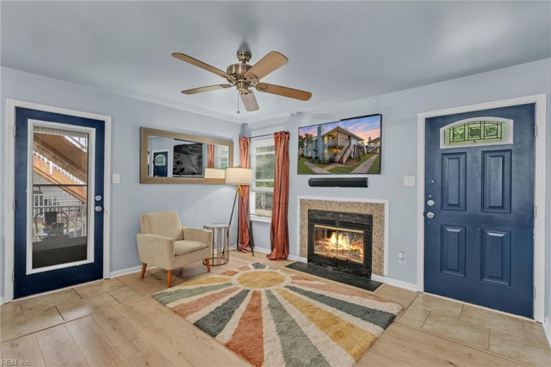 Photo 9 of 32 residential for sale in Virginia Beach virginia