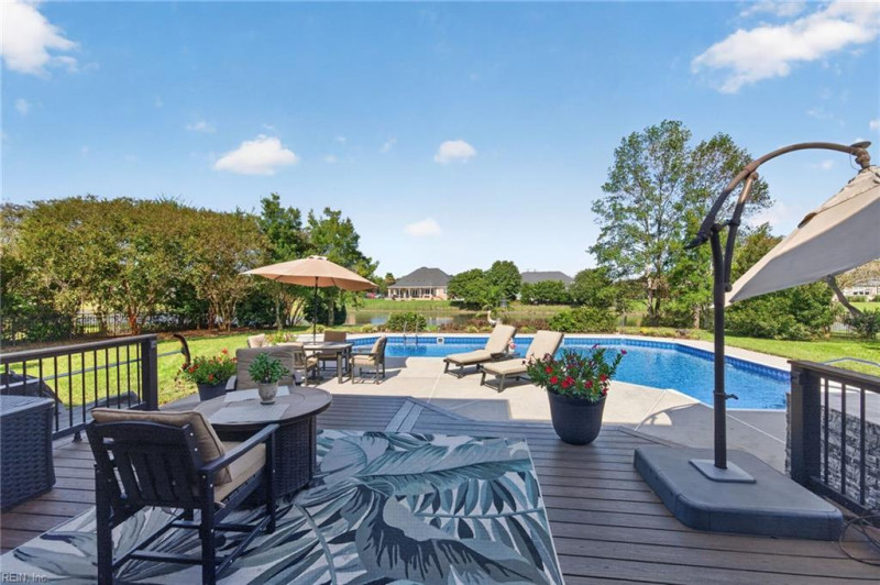 Photo 15 of 44 residential for sale in Virginia Beach virginia