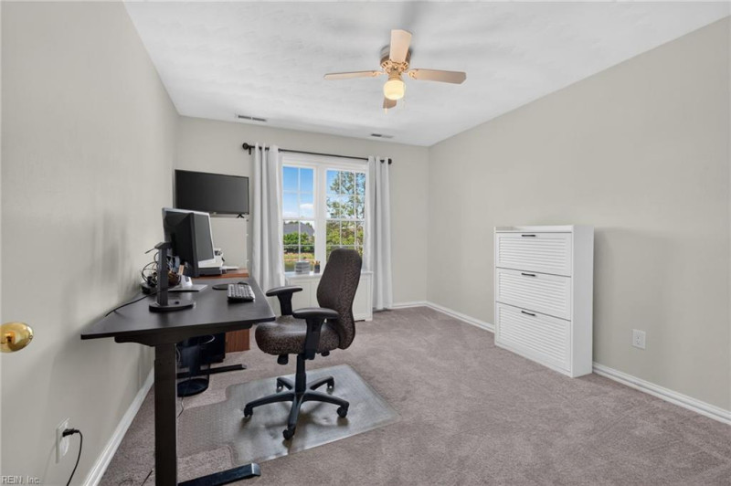 Photo 21 of 44 residential for sale in Virginia Beach virginia